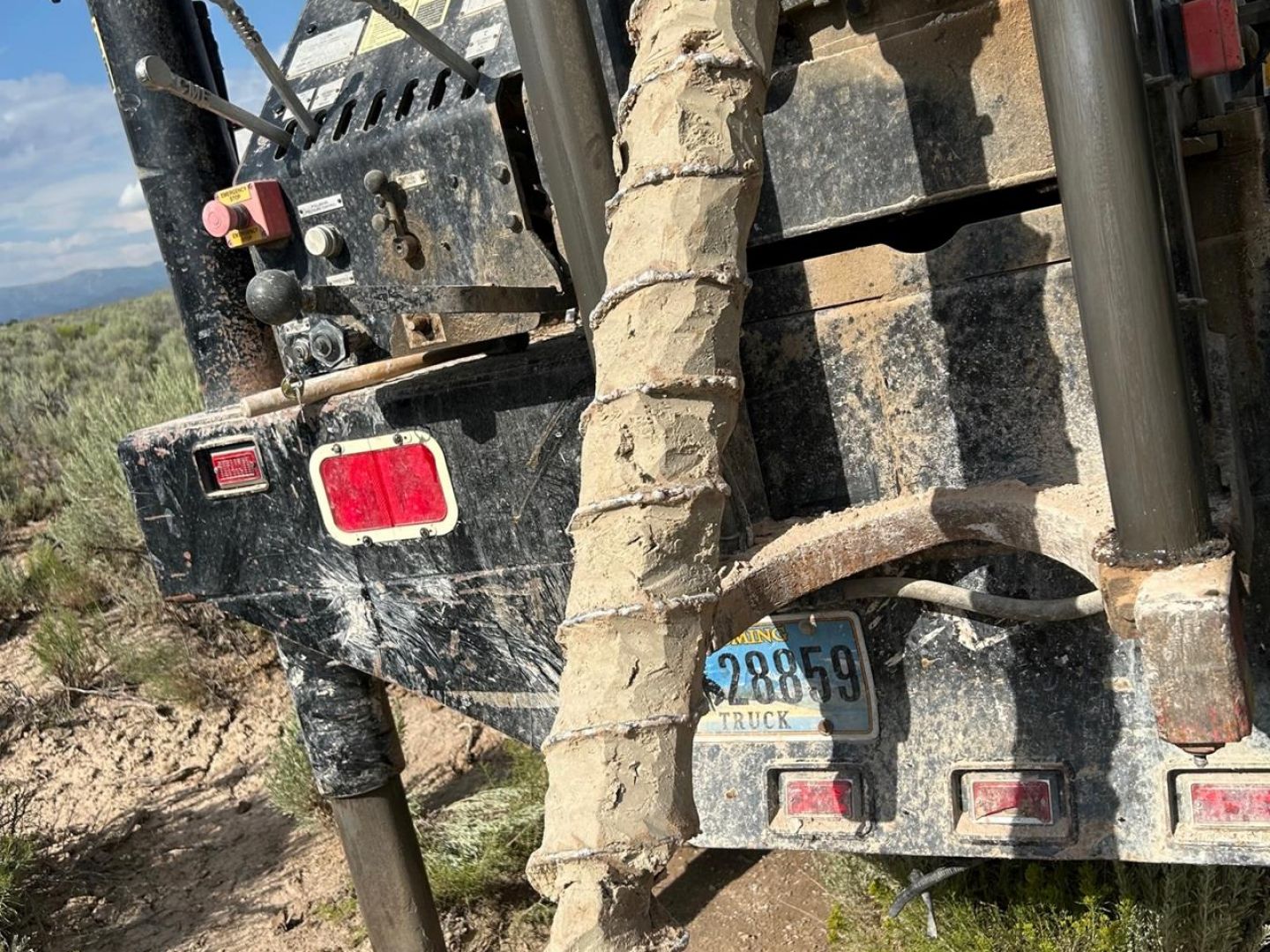 Pioche Drill Campaign Summer 2023 - Clay on auger stem